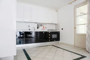 Villa Romantica : Kitchen