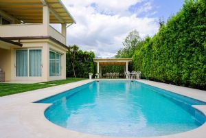 Villa Romantica : Swimming pool