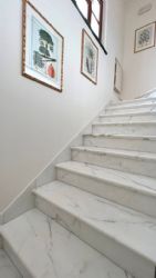 Villa Serenata  : Marble stairs