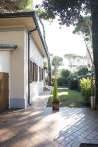 Villa Focette   : Outside view