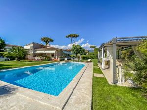 Villa Mareggiata  : Outside view