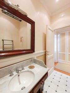 Villa Susanna : Bathroom with shower