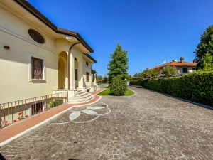 Villa Benigni  : Vista esterna