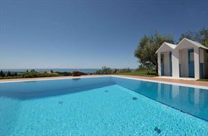 Villa Vineyard  2 : Swimming pool