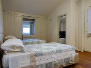 Appartamento Apollo : спальня с двумя кроватями
