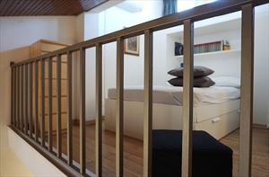 Appartamento La Corte : спальня с двуспальной кроватью