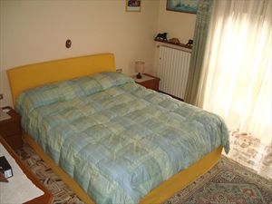 Villa Palma : спальня с двуспальной кроватью