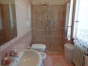 Villa Sergio  : Ванная комната с душем