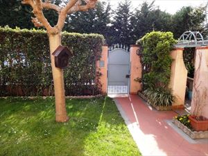 Villa dei Pittori  : Outside view