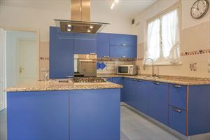 Villa  Allegra : Kitchen