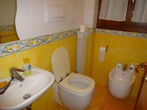 Villa Piera   : Bathroom with shower