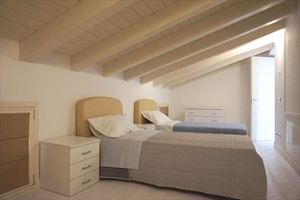 Villa Mozart  : спальня с двумя кроватями
