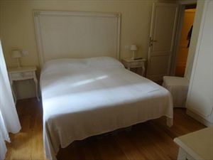 Appartamento Tender  : спальня с двуспальной кроватью