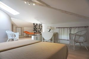Villa Decor  : спальня с двуспальной кроватью