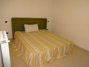 Villa Biancospino  : спальня с двуспальной кроватью