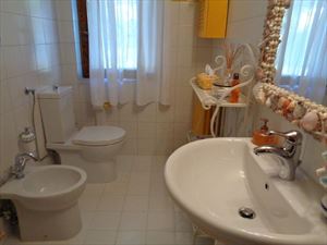 Villa  Sole Verde  : Bathroom with shower