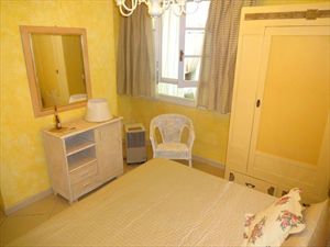 Villetta Fronte Mare  : спальня с двуспальной кроватью