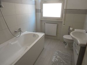 Appartamento Vale primo  : Bathroom with tube