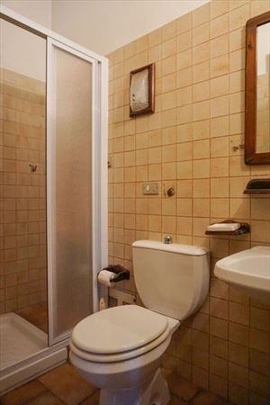 Villa Lionella : Bathroom with shower