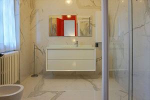 Villa Augustus  : Ванная комната с душем