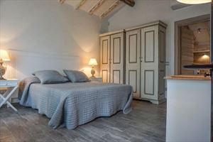 Villa Lavanda   : спальня с двуспальной кроватью
