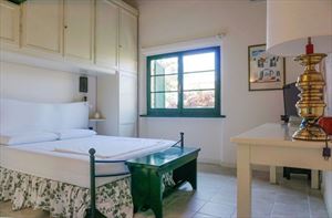 Appartamento Mediceo : спальня с двуспальной кроватью