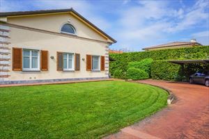 Villa Begonia : Вид снаружи