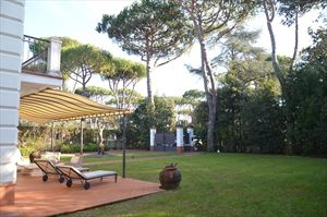 Villa  dei Cigni  : Outside view