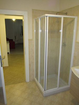Appartamento    Forte  Sud  : Bathroom with shower