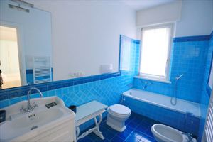 Villa La Pace  : Ванная комната с душем