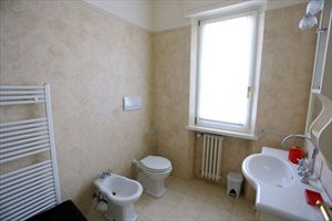 Villa La Pace  : Ванная комната с ванной