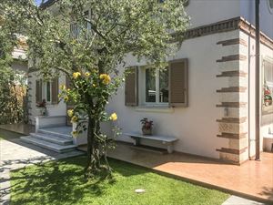 Villa Mirabella  : Outside view