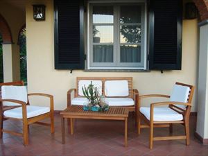 Villa Peonia : Outside view