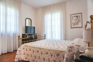 Villa Bella Donna Sud  : спальня с двуспальной кроватью
