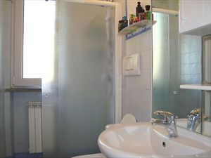Villa Bellavista  Toscana  : Bathroom with shower