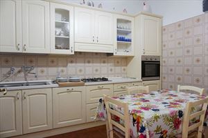 Villa Ilda : Kitchen