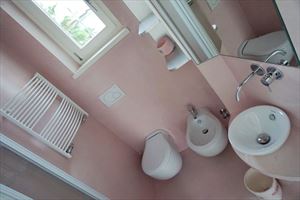 Villetta La Vela : Ванная комната с душем