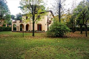 Villa Marchese : Вид снаружи