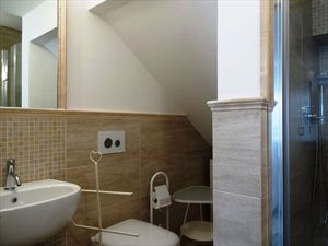 Villa Mareggiata  : Bagno con doccia