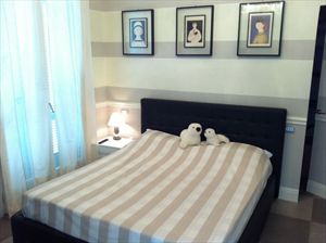 Villa Quality House : спальня с двуспальной кроватью