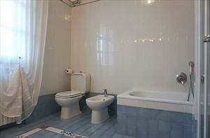 Villa Peonia : Ванная комната