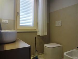 Villa Sibel : Ванная комната с ванной