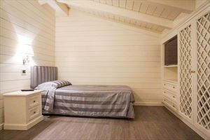 Ville Eco Del Mare : спальня с двуспальной кроватью