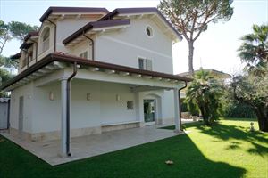 Villa Zaffiro : Вид снаружи