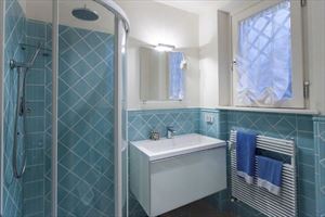 Villa Preziosa  : Bathroom with shower