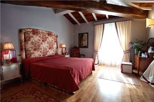 Villa Lorenza  : хозяйская спальня