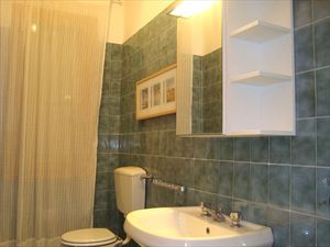 Villa Chiara : Bathroom with shower